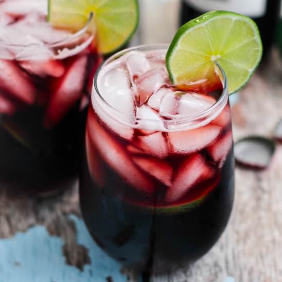 The Kalimotxo Cocktail - Recipe photo by anerdcooks
