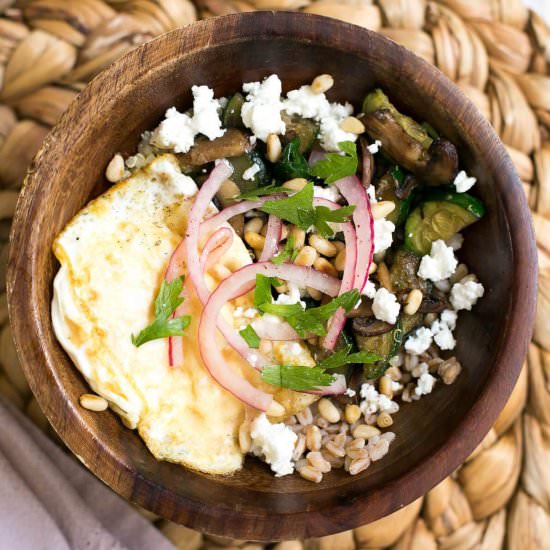 A Healthy Mushroom Grain Bowl - Recipe photo by mlovesm