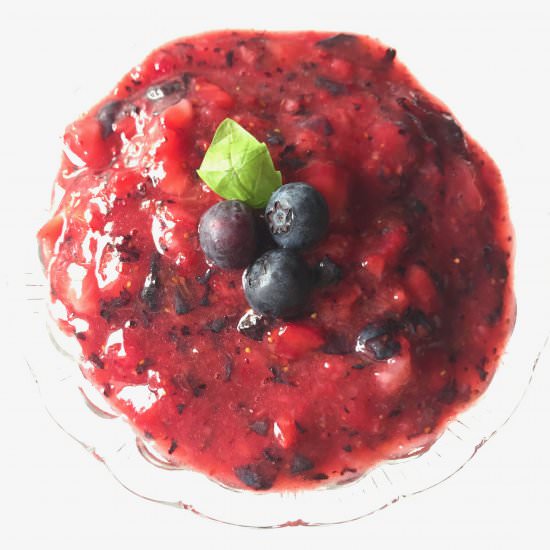 Vegan Almond Berry Chia Pudding - Recipe photo by mamaontheglow