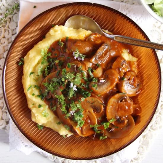 Easy and Delicious Mushrooms Stew - Recipe photo by adinutza