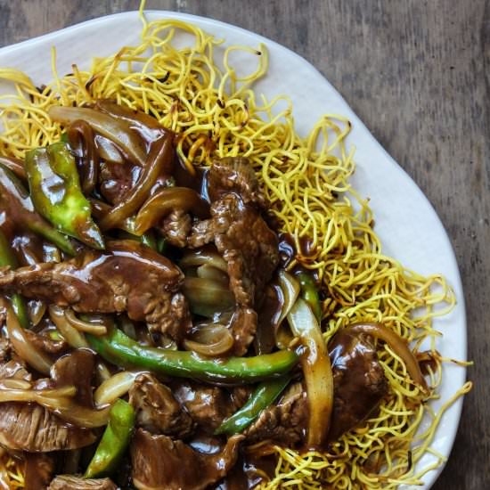 Crispy Cantonese Beef Chow Mein - Recipe photo by pupswithchopsticks