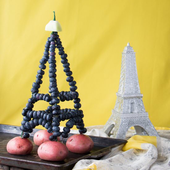 Blueberry Eiffel Tower - Recipe photo by Chewable Structures