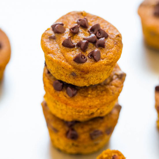 Mini Pumpkin Blender Muffins - Recipe photo by Averie