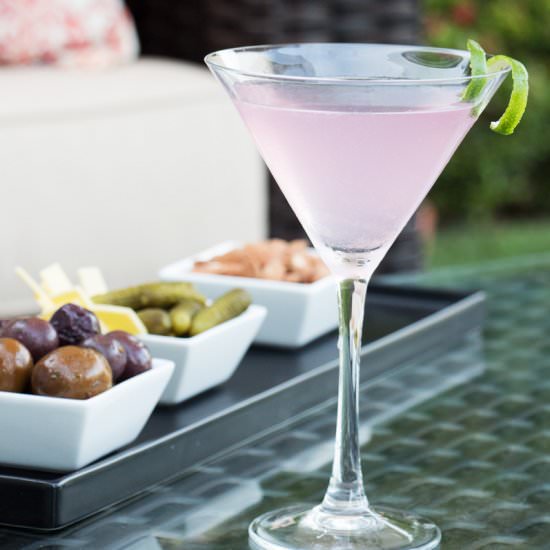 Lavender Martini - Recipe photo by Chickfoodtv