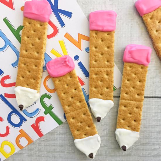 Graham Cracker Pencils - Recipe photo by FrugalCouponLiving