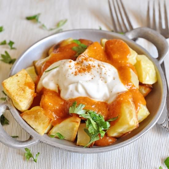 Patatas Bravas with Vegan Alioli - Recipe photo by lettuceeatveggies