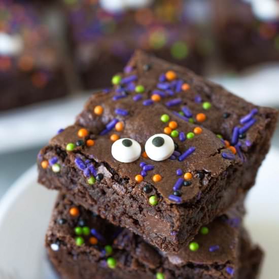 Spooky Eyed Halloween Brownies - Recipe photo by simplywhisked