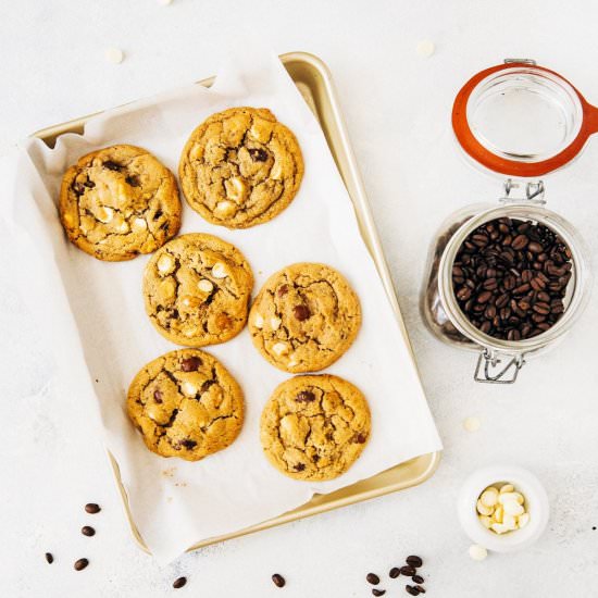 chocolate espresso bean cookies - Recipe photo by hummingbirdhigh