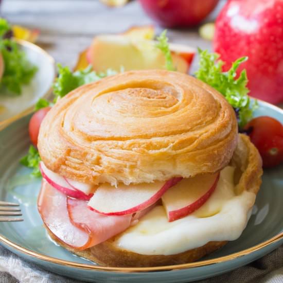 Honey Apple Ham Croissant Melts - Recipe photo by cookingwithawallflower