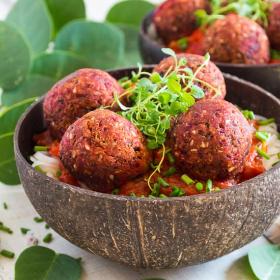Tempeh, Beet and Black Bean Balls - Recipe photo by RainbowInMyKitchen