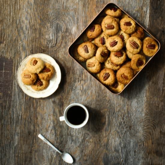 No-Sugar Pecan Cookies - Recipe photo by rebelskitchen