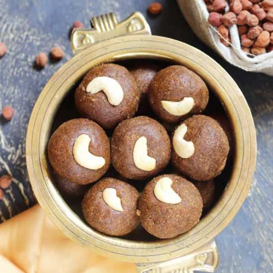 Black Chickpea Laddu - Recipe photo by udupi-recipes