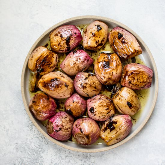 Whole Roasted Shallots - Recipe photo by saltandlavender