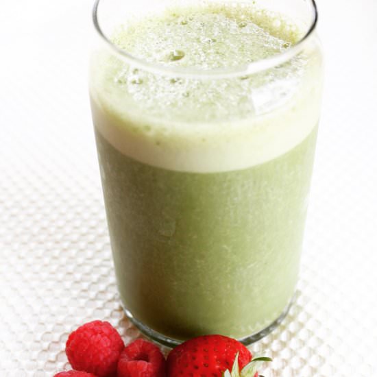 Green Breakfast Smoothie - Recipe photo by gingerhultin