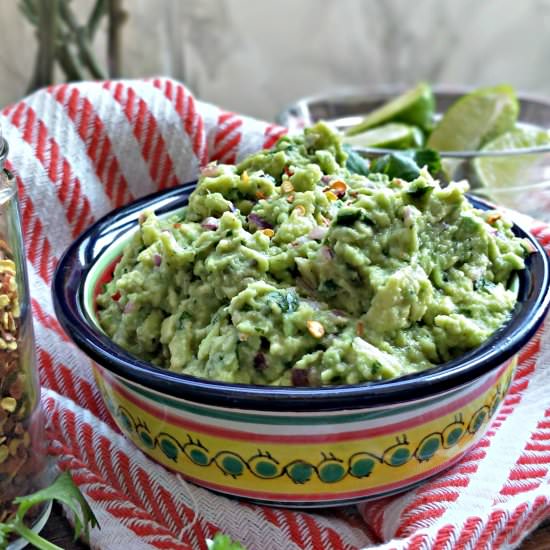 Easy Guacamole - Recipe photo by Thejollyhostess