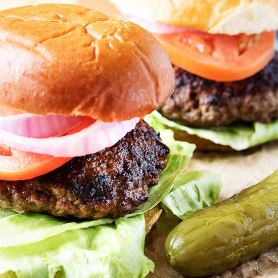Bacon Cheddar Stuffed Burgers - Recipe photo by berlyskitchen