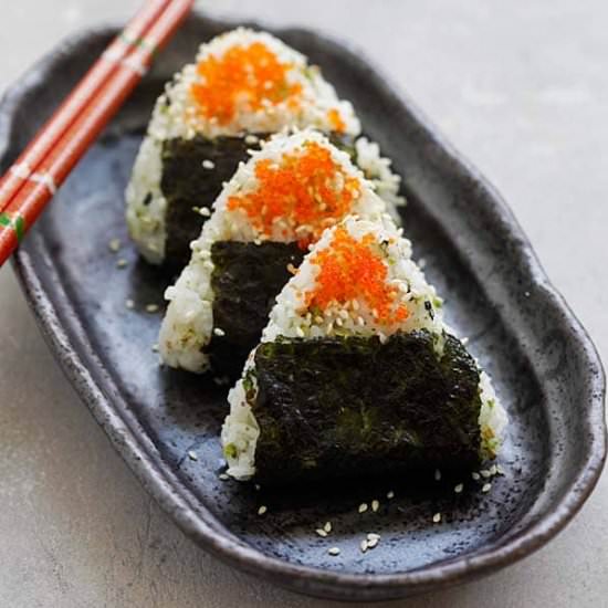 Onigiri (Japanese Rice Balls) - Recipe photo by rasamalaysia