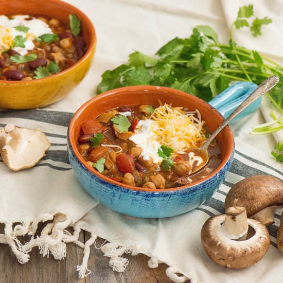 Mushroom Chipotle Chili - Recipe photo by NibblesNFeasts