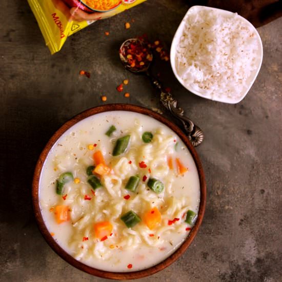 Veg Maggi Noodles in white Sauce - Recipe photo by PriyaShiva
