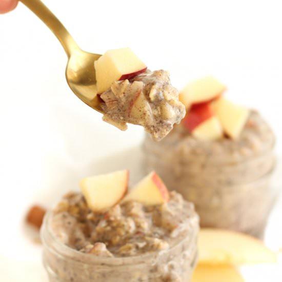 Apple Pie Overnight Oats - Recipe photo by Lively Table
