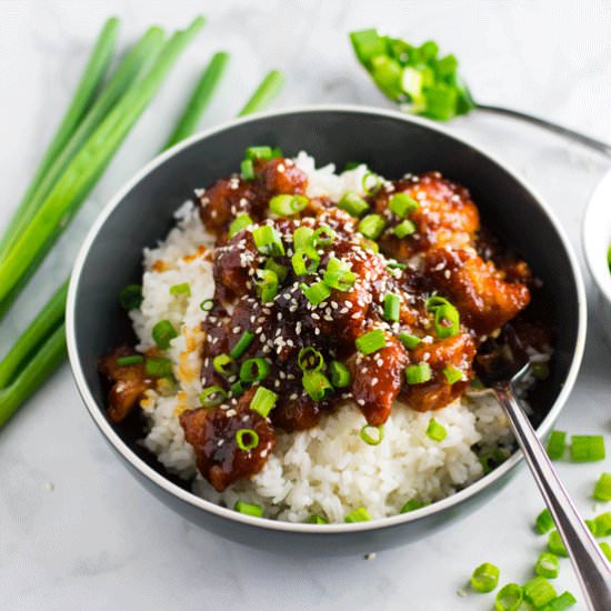 Slow Cooker General Tso's Chicken - Recipe photo by LancFoodieGirl