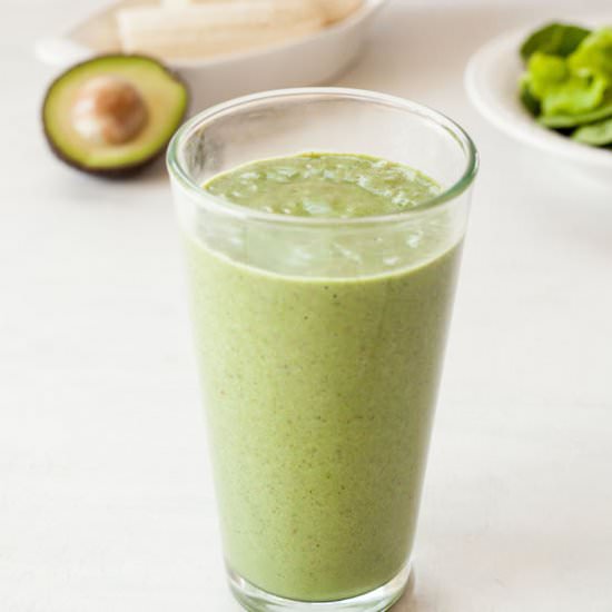 Creamy Spirulina Greens Smoothie - Recipe photo by Solluna333