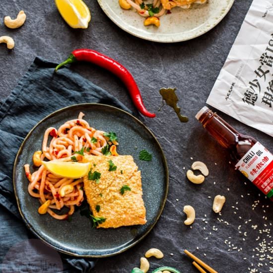 Sesame Salmon with Pasta - Recipe photo by Mienta