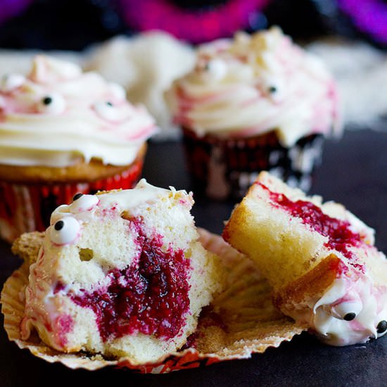 How To Make Bloody Cupcakes - Recipe photo by unicorns in the kitchen