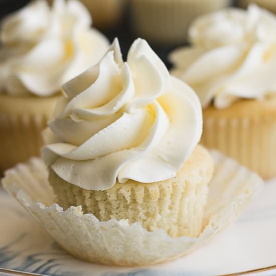 Classic Vanilla Cupcakes - Recipe photo by followtheruels