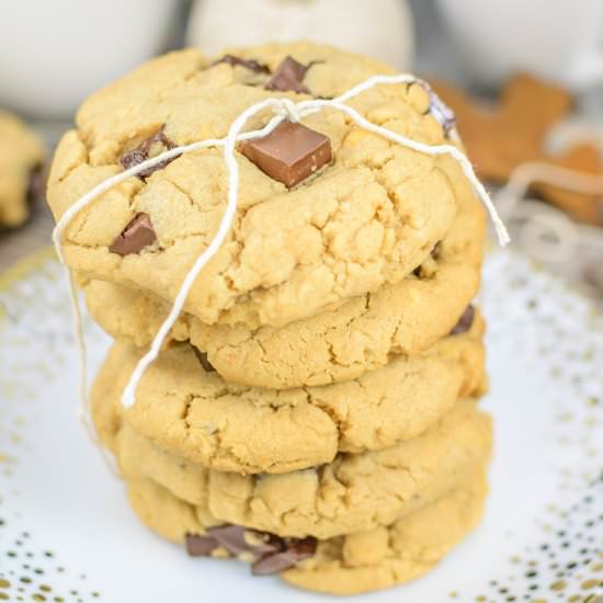 Chunky Peanut Butter Cookies - Recipe photo by pepperspennies
