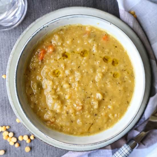 Vegetarian Split Pea Soup - Recipe photo by misspickledplum