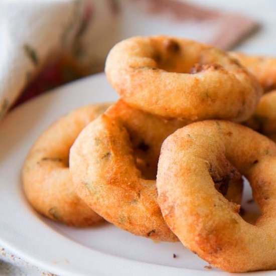 Medhu Vadai - Recipe photo by hungryforever26