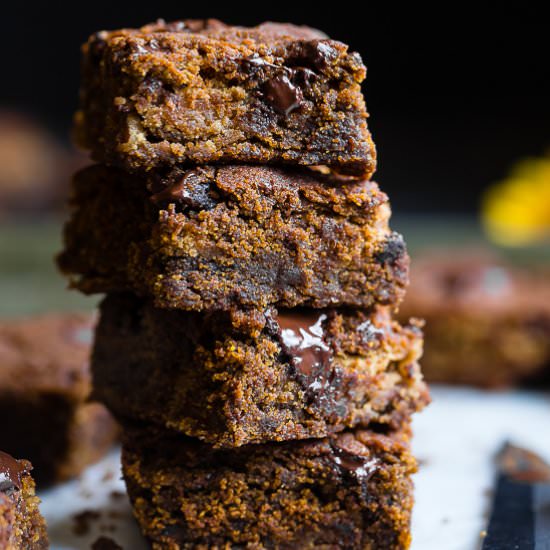 Cookie Stuffed Pumpkin Blondies - Recipe photo by foodfaithfitness