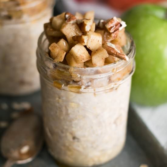 Apple Pie Overnight Oats - Recipe photo by followtheruels