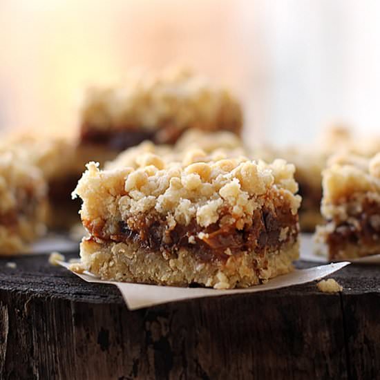 Oatmeal Carmelitas - Recipe photo by Aliki_cy