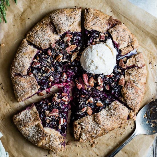 Concord Grape Galette - Recipe photo by snixykitchen