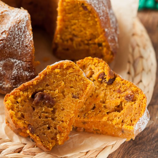 Vegan Pumpkin Bundt Cake - Recipe photo by Simple Sugars