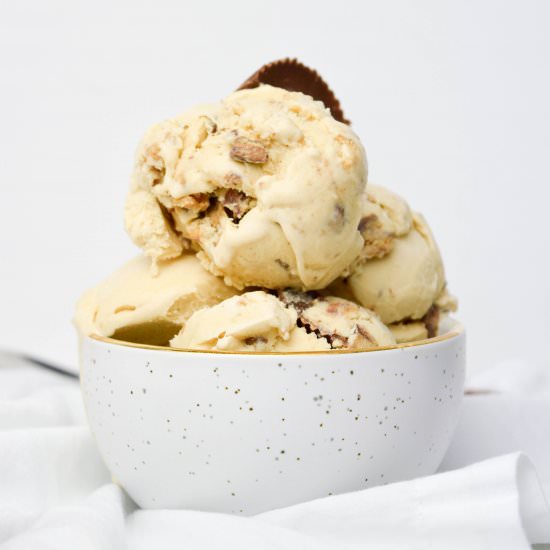 Peanut Butter Ice Cream - Recipe photo by sweetsundays