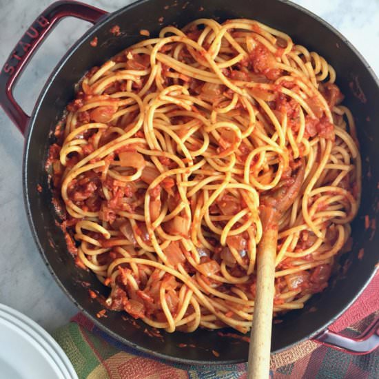 Bucatini Amatriciana - Recipe photo by thebrookcook.wordpress.com