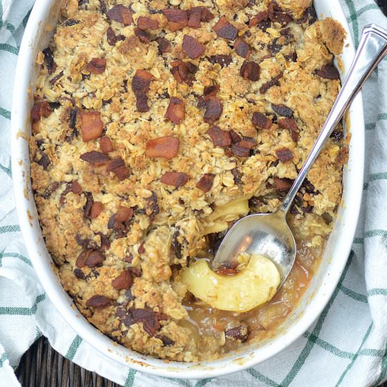 bacon-apple crumble - Recipe photo by IAteTheWholeThing