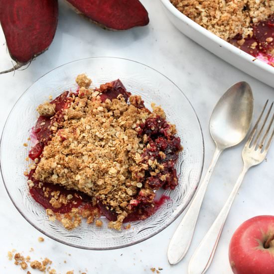 Red Beet Gingerbread Apple Crumble - Recipe photo by Truefoodsblog