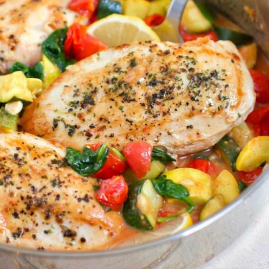 Easy Italian Chicken Skillet Dinner - Recipe photo by laughingspatula.com