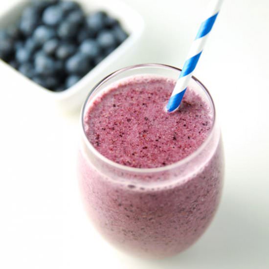 Blueberry Collagen Smoothie - Recipe photo by Tastefulventure