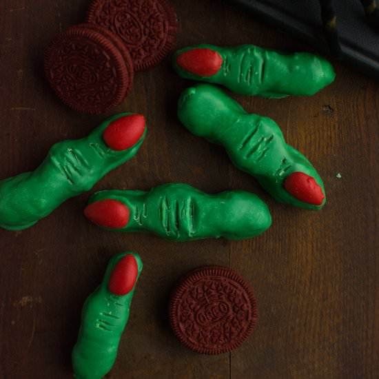 Oreo Truffle "Witch Fingers" - Recipe photo by A baJillian Recipes