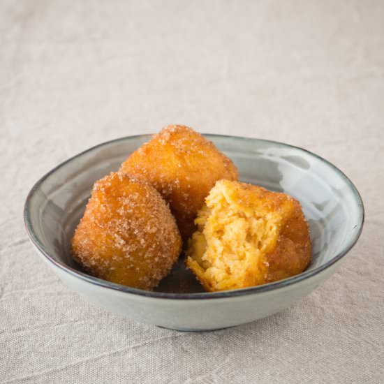 Sweet Potato Doughnuts - Recipe photo by FriFran