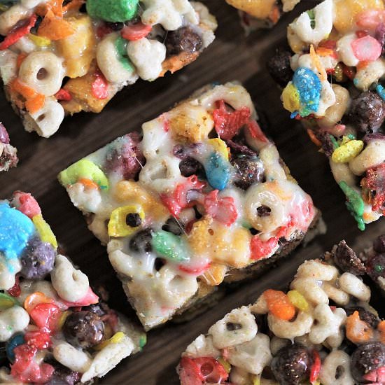 Cereal Krispy Treats - Recipe photo by sweetsaura