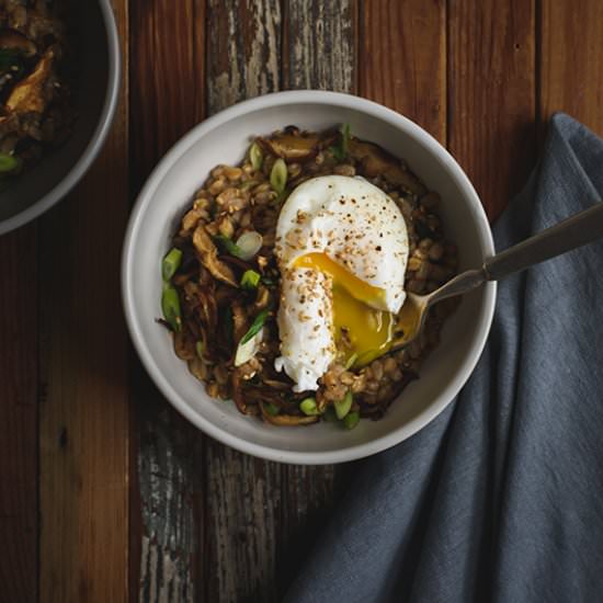 Savory Farro Porridge - Recipe photo by thenewbaguette