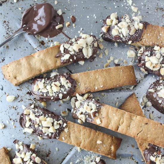 Hazelnut Biscotti - Recipe photo by The Desserted Girl