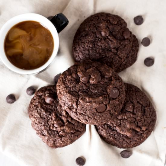 Double Chocolate Espresso Cookies - Recipe photo by theteatimebaker