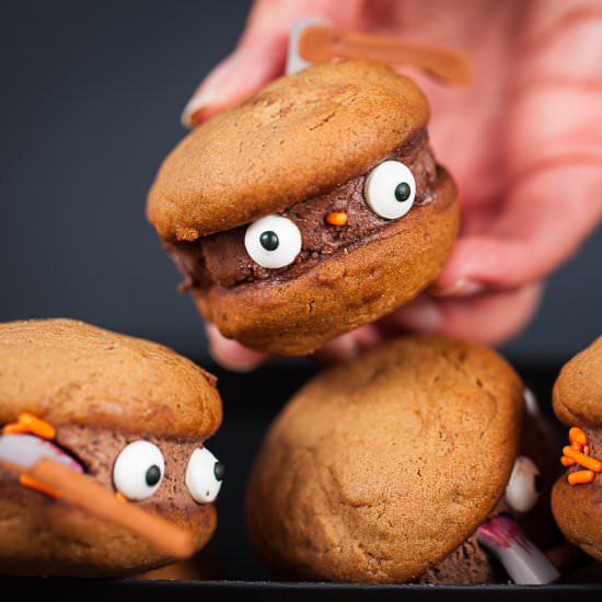 Cute Bloody Ax Mascarpone Cookies - Recipe photo by Mychefsapron